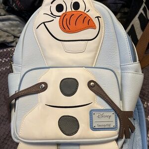 Loungefly Olaf backpack